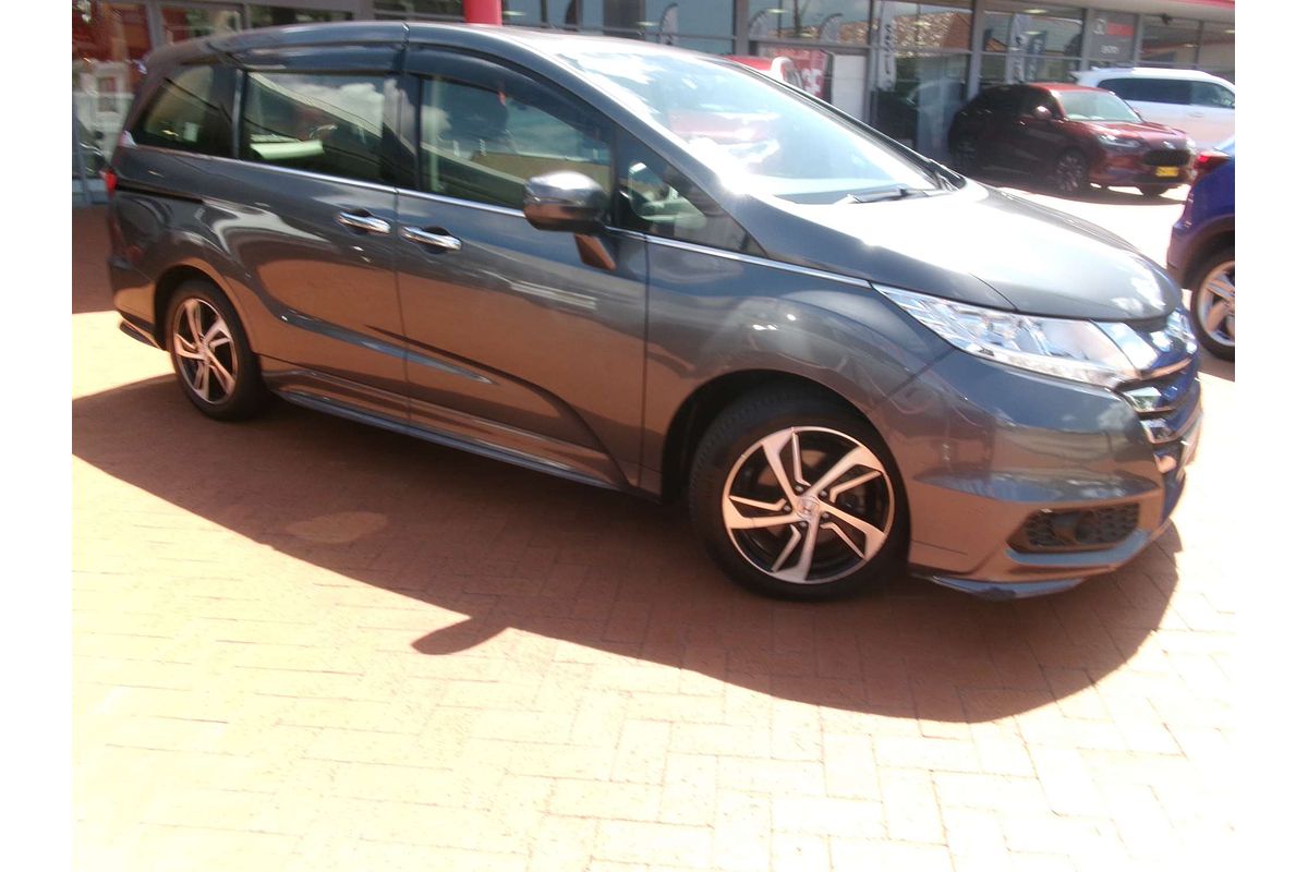 2016 Honda Odyssey VTi-L 5th Gen
