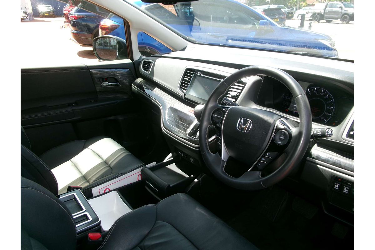 2016 Honda Odyssey VTi-L 5th Gen
