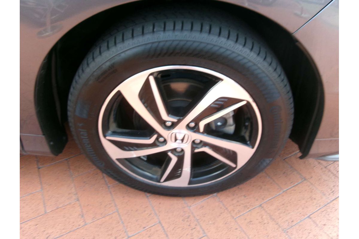 2016 Honda Odyssey VTi-L 5th Gen