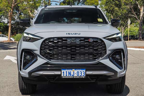 2025 Isuzu MU-X X-TERRAIN
