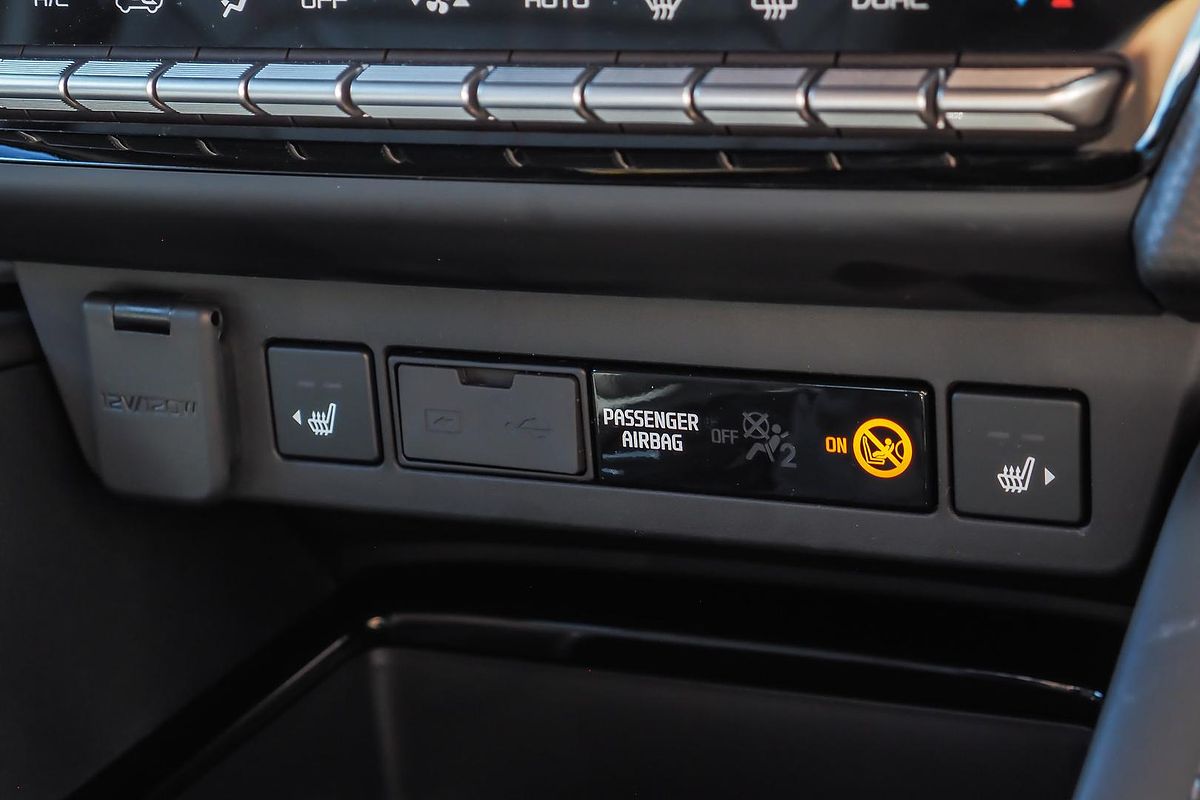 2025 Isuzu MU-X X-TERRAIN