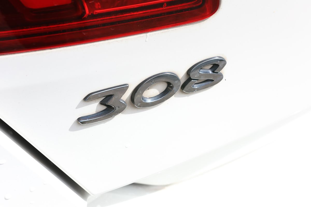2014 Peugeot 308 Active T9