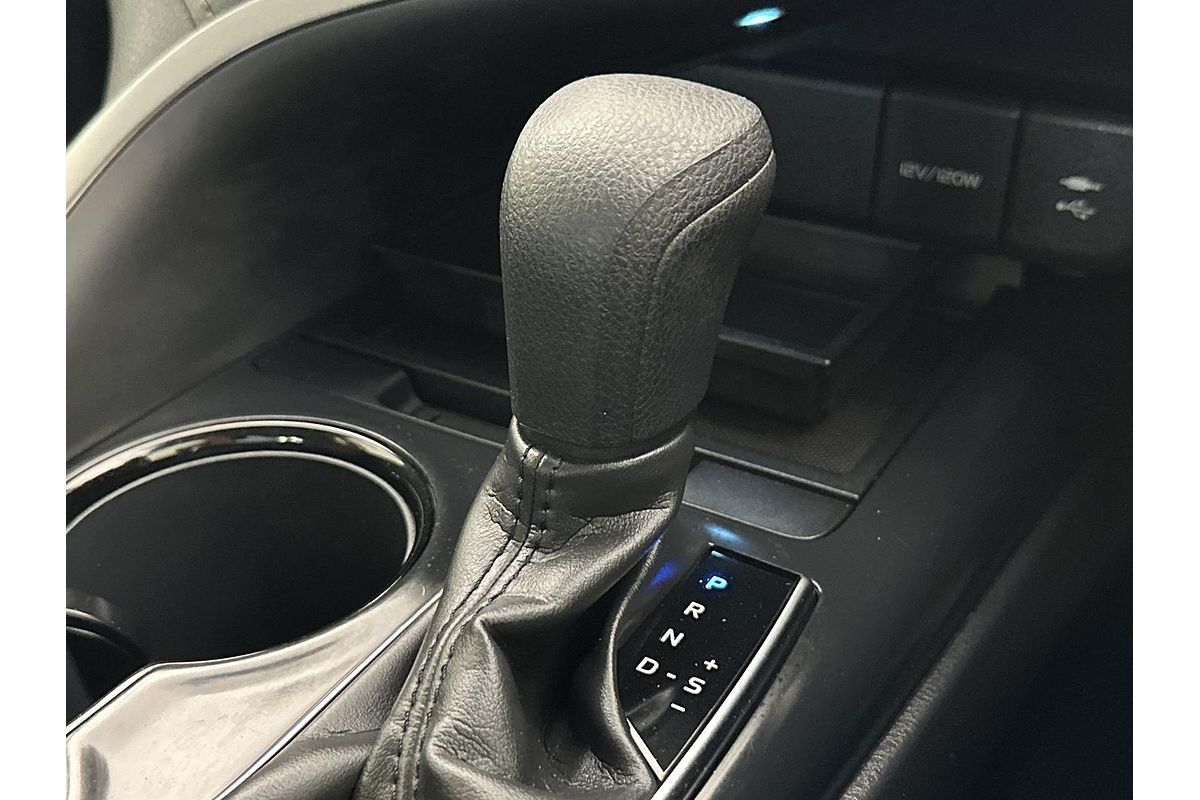 2020 Toyota Camry Ascent ASV70R