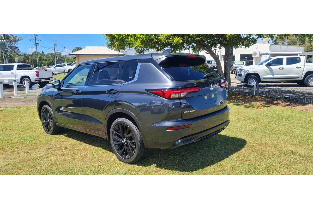 2024 Mitsubishi Outlander LS ZM