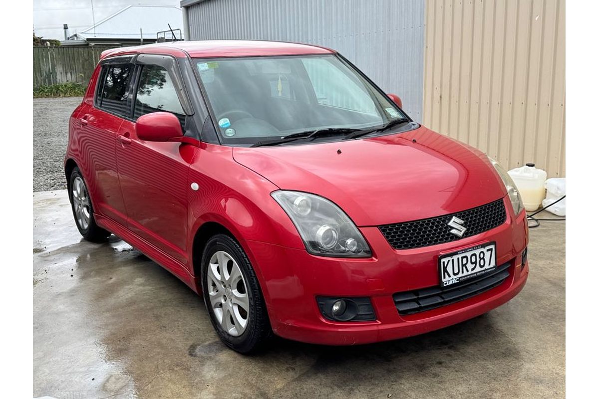 2011 Suzuki SWIFT