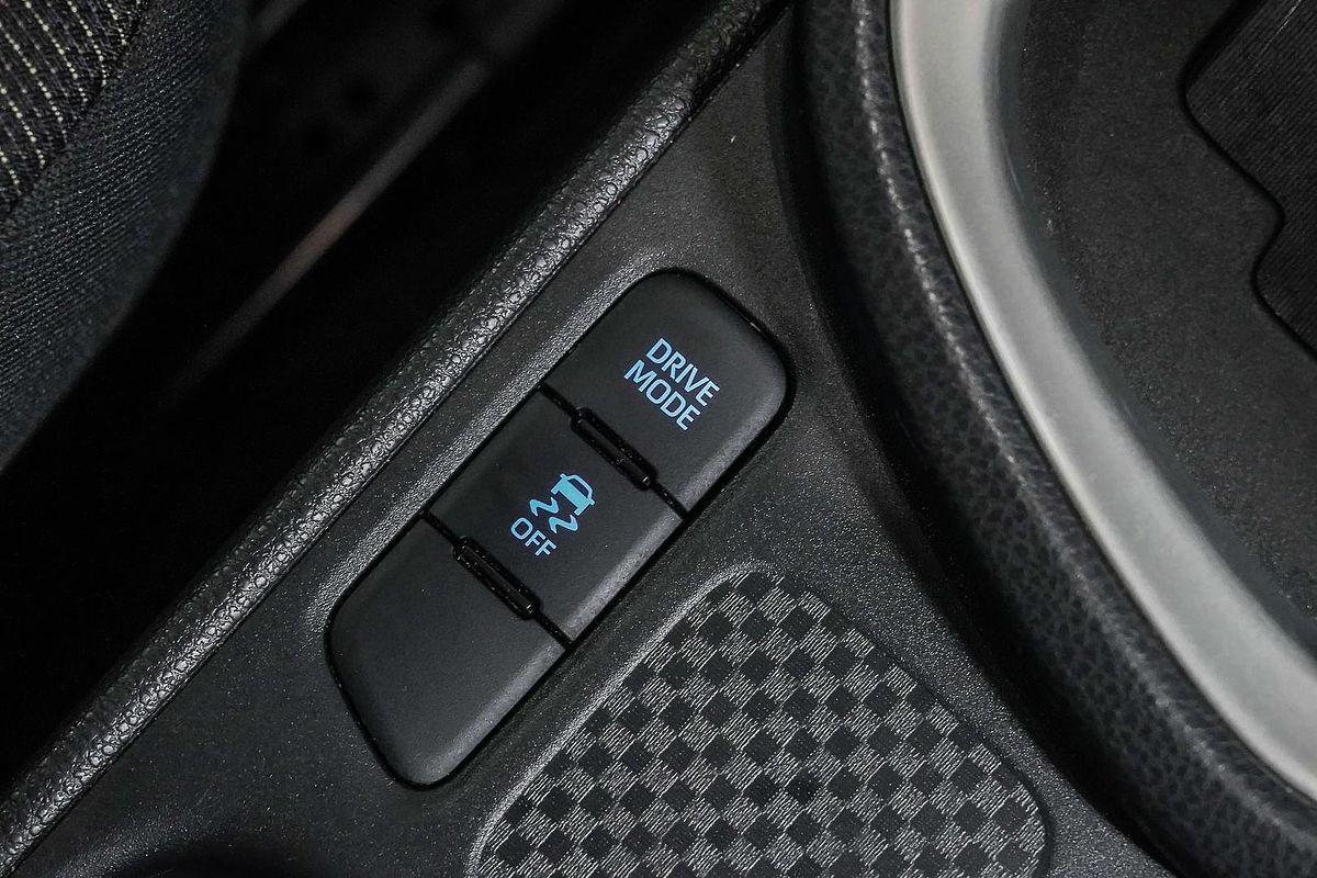 2023 Toyota Yaris Cross GX MXPB10R
