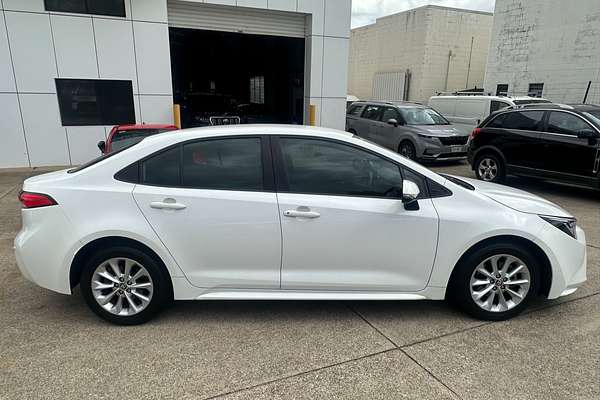2021 Toyota Corolla Ascent Sport MZEA12R
