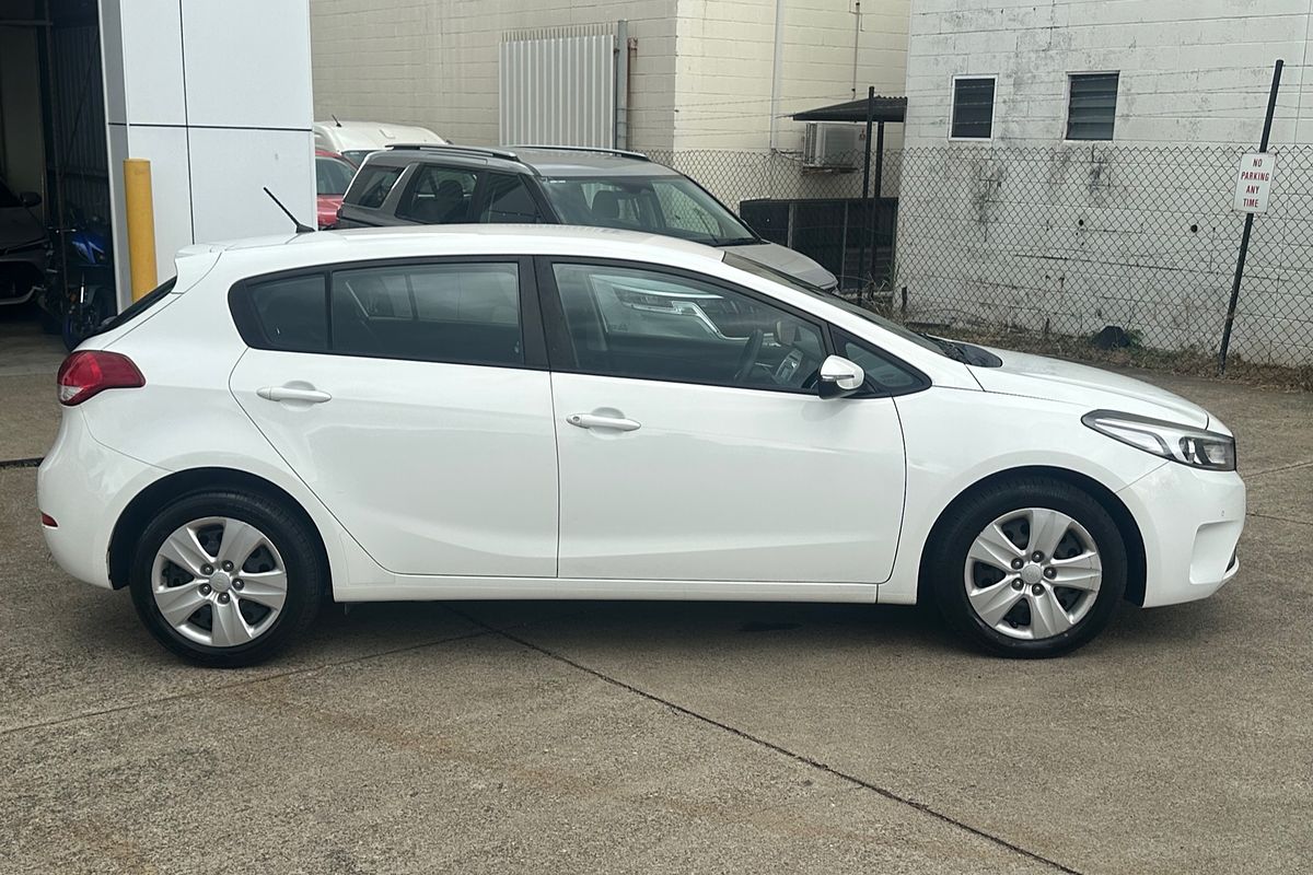 2017 Kia Cerato S YD