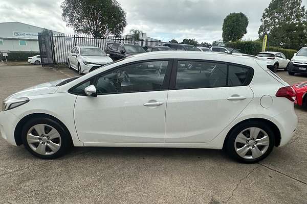 2017 Kia Cerato S YD