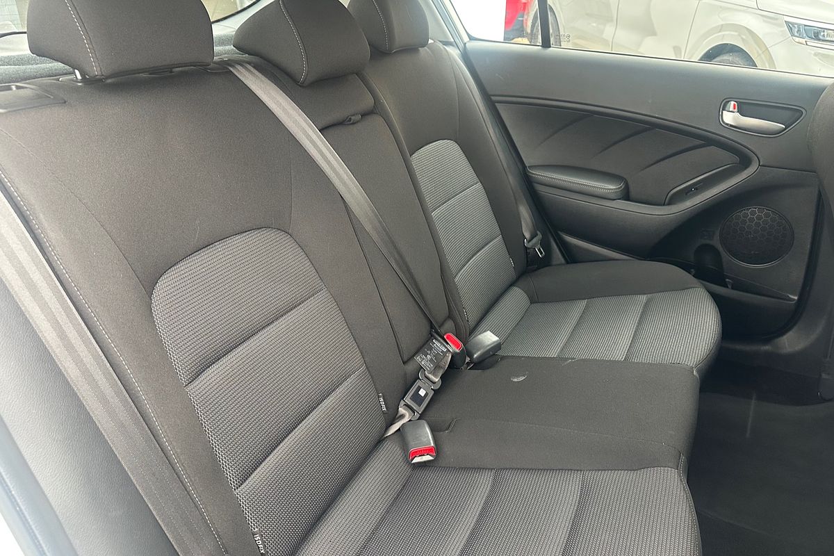 2017 Kia Cerato S YD