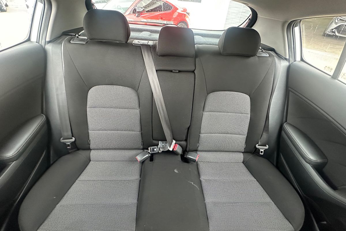2017 Kia Cerato S YD