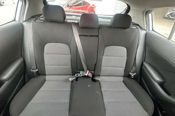 2017 Kia Cerato S YD