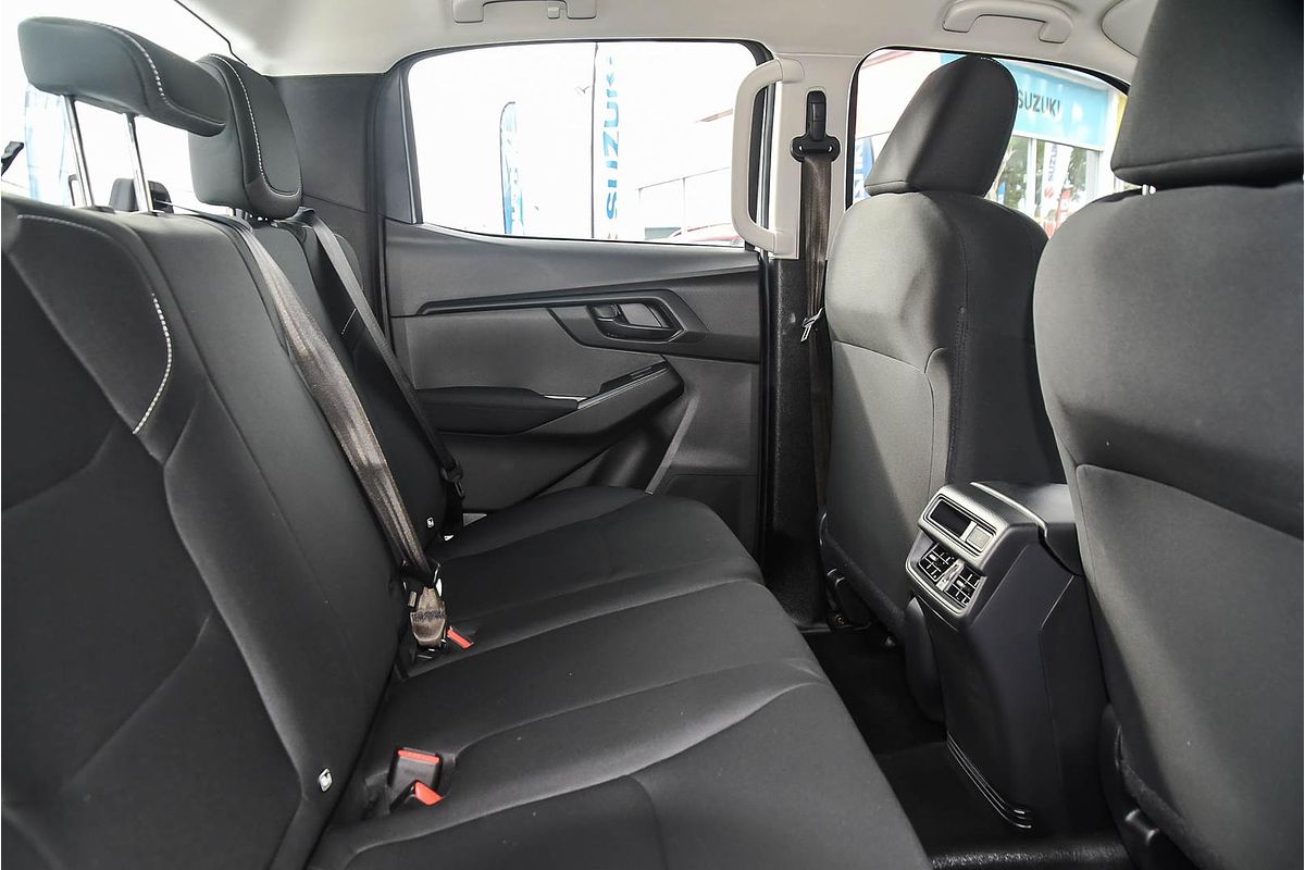 2025 Isuzu D-MAX SX 4X4