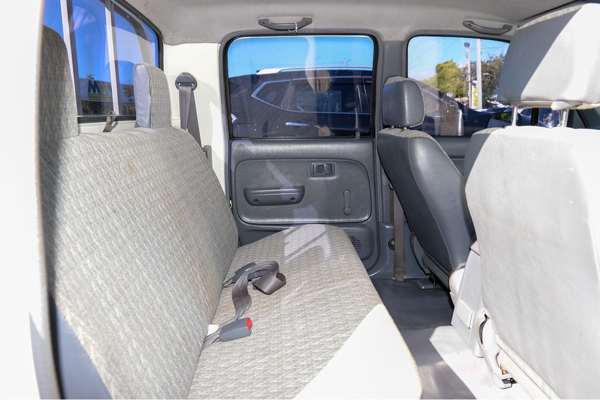 2003 Toyota Hilux RZN149R Rear Wheel Drive