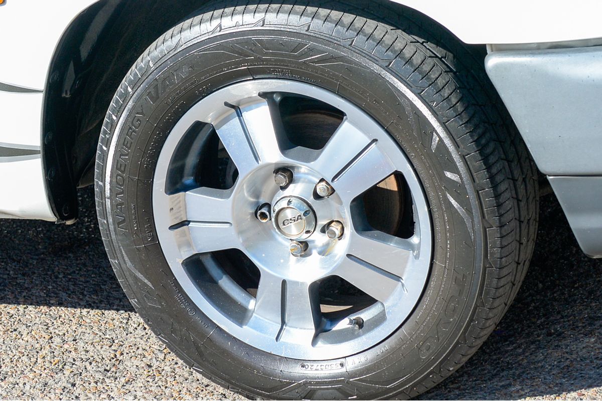 2003 Toyota Hilux RZN149R Rear Wheel Drive