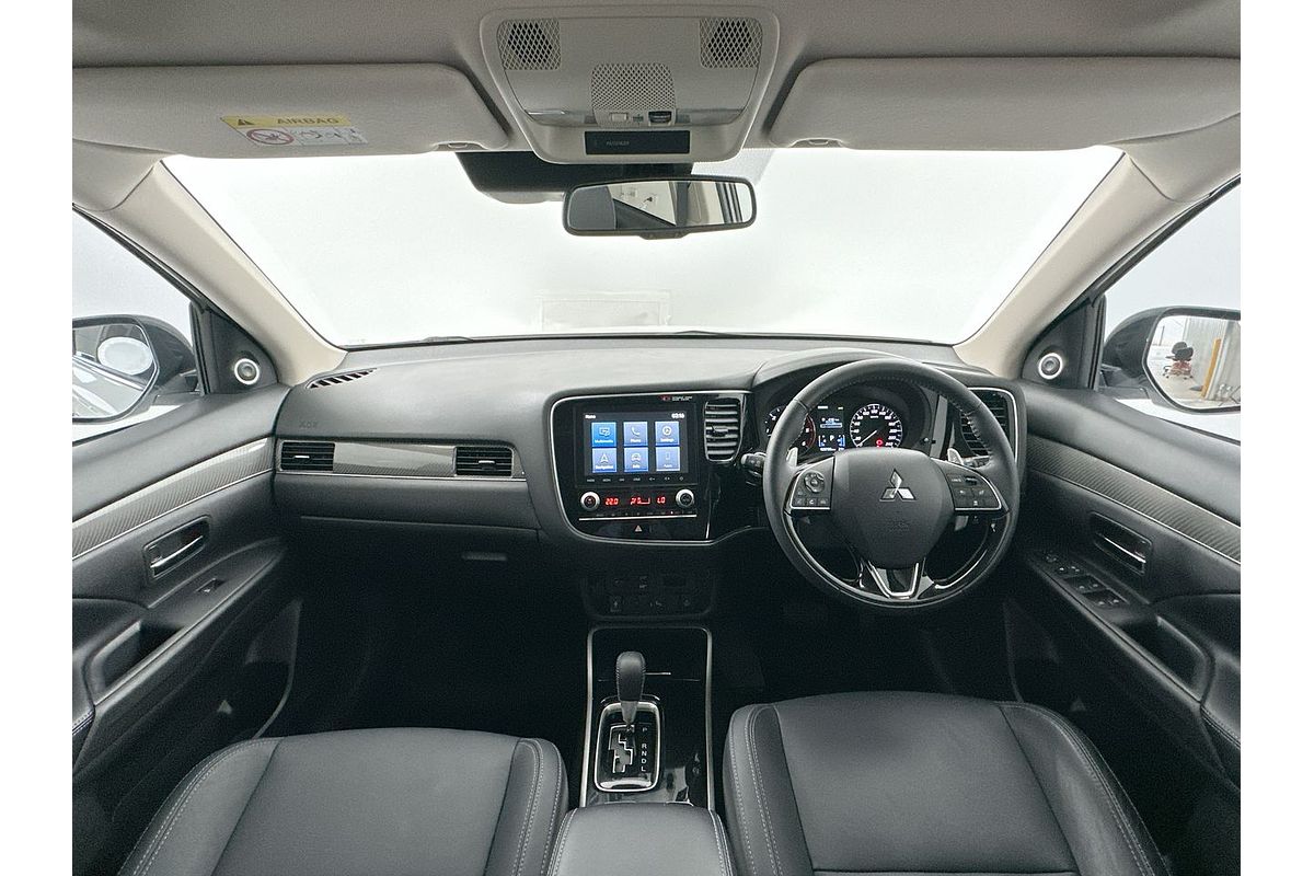 2020 Mitsubishi Outlander Exceed ZL