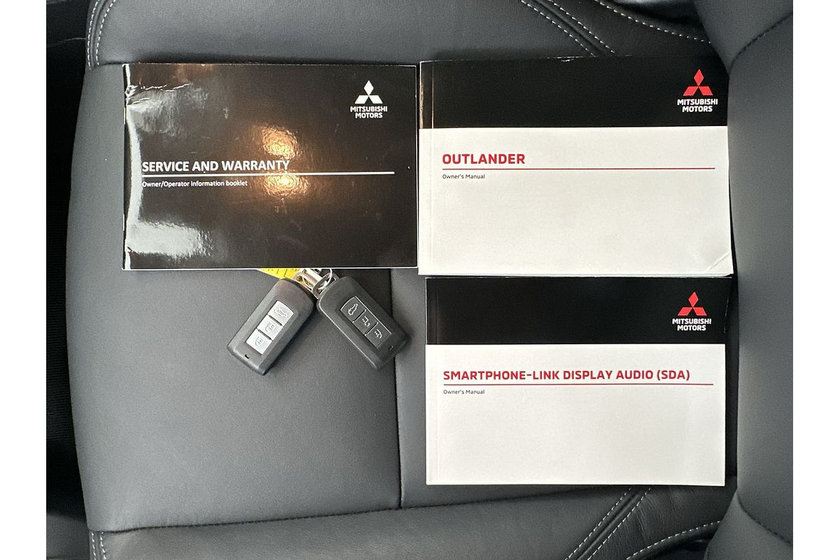 2020 Mitsubishi Outlander Exceed ZL