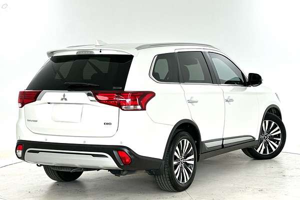 2020 Mitsubishi Outlander Exceed ZL