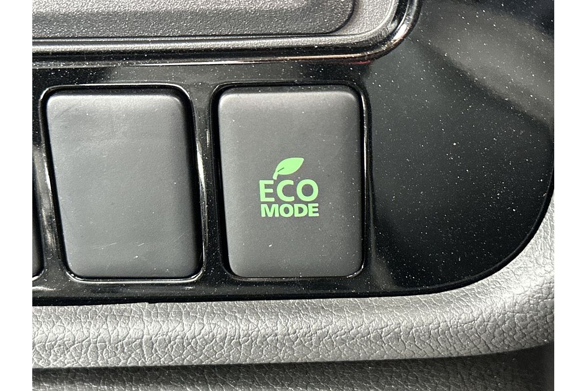 2020 Mitsubishi Outlander Exceed ZL