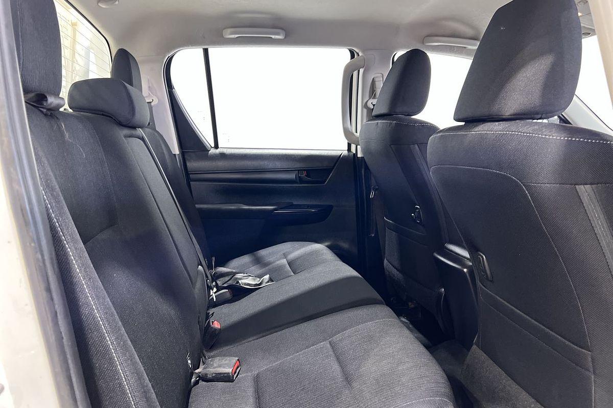 2020 Toyota Hilux SR GUN126R 4X4