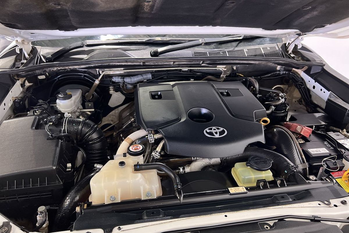 2020 Toyota Hilux SR GUN126R 4X4