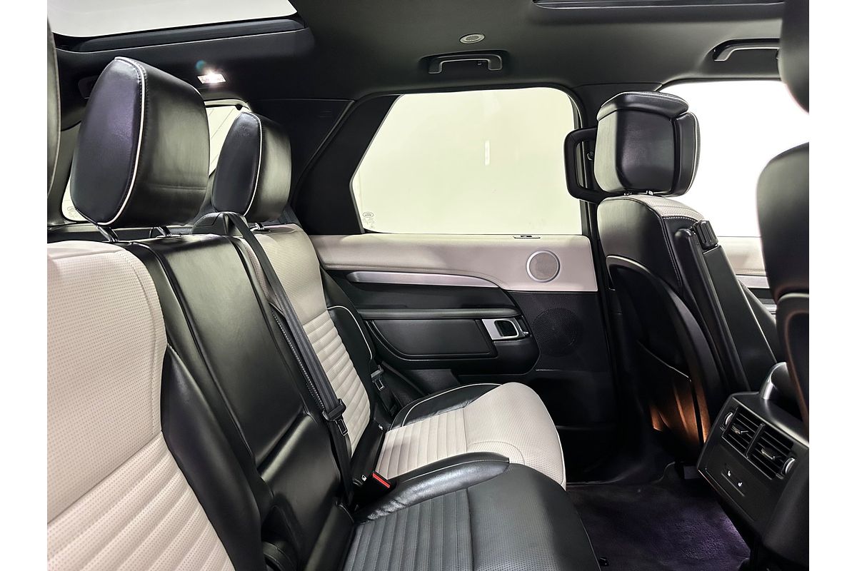 2021 Land Rover Discovery P360 R-Dynamic HSE Series 5