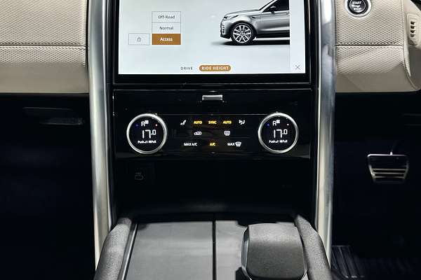 2021 Land Rover Discovery P360 R-Dynamic HSE Series 5
