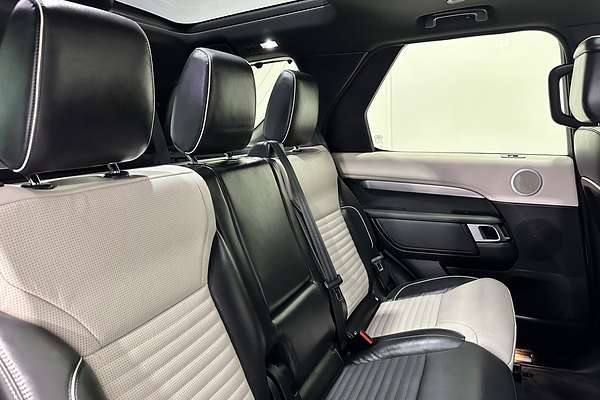 2021 Land Rover Discovery P360 R-Dynamic HSE Series 5