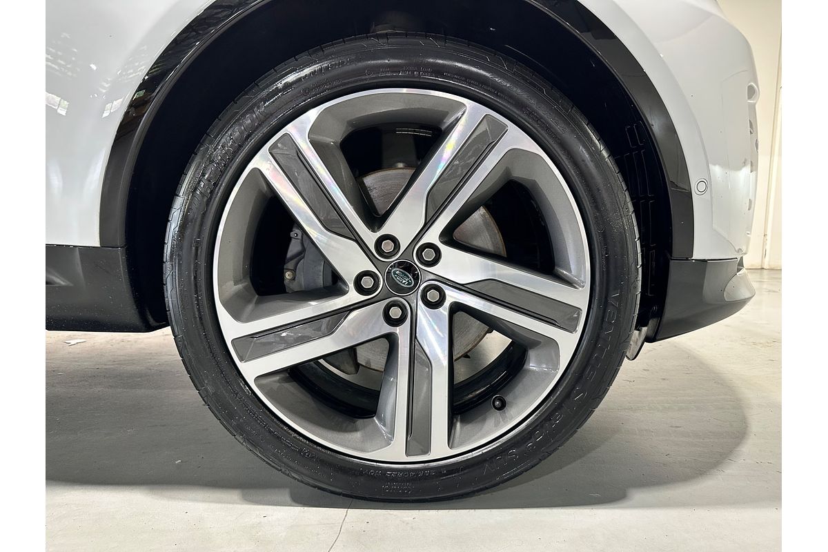 2021 Land Rover Discovery P360 R-Dynamic HSE Series 5