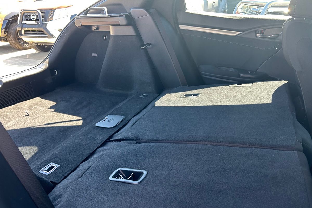 2019 Honda Civic VTi-L 10th Gen