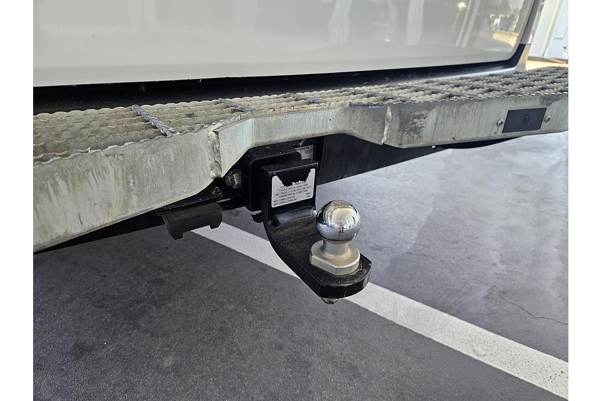 2019 Toyota Hiace GDH300R LWB