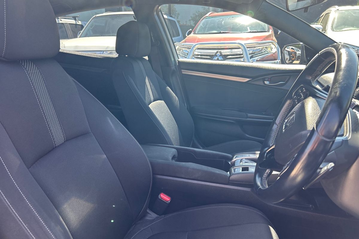 2019 Honda Civic VTi-L 10th Gen