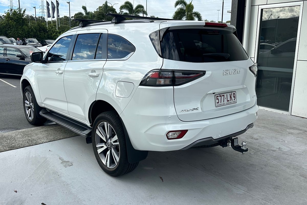 2024 Isuzu MU-X LS-T