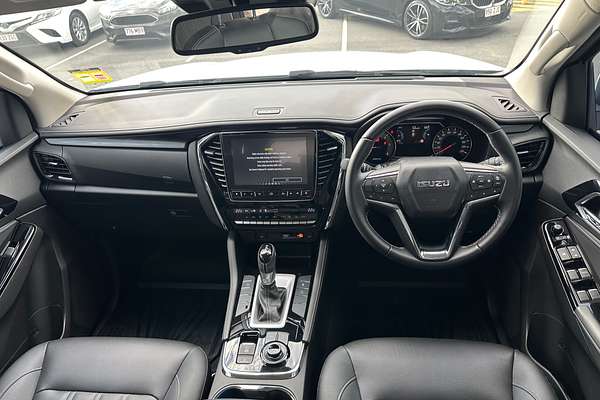 2024 Isuzu MU-X LS-T