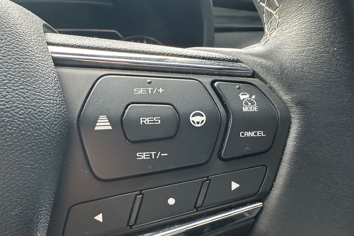 2024 Isuzu MU-X LS-T