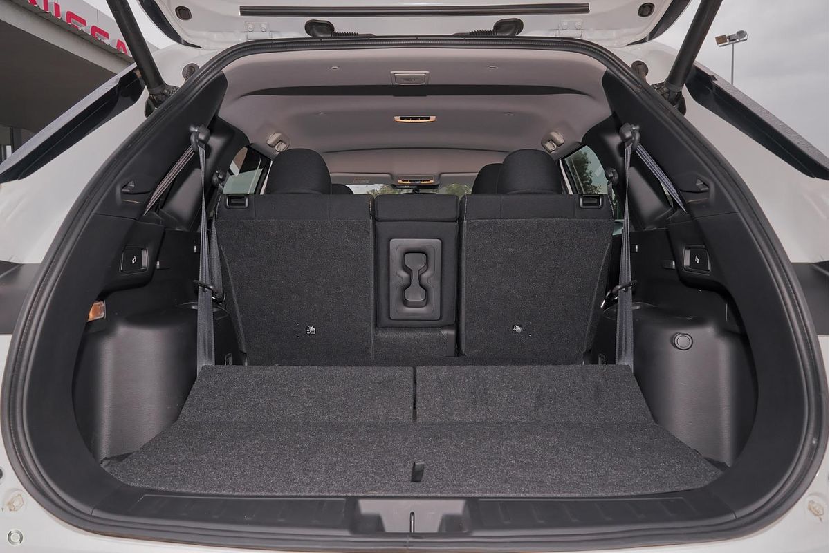 2024 Mitsubishi Outlander LS ZM