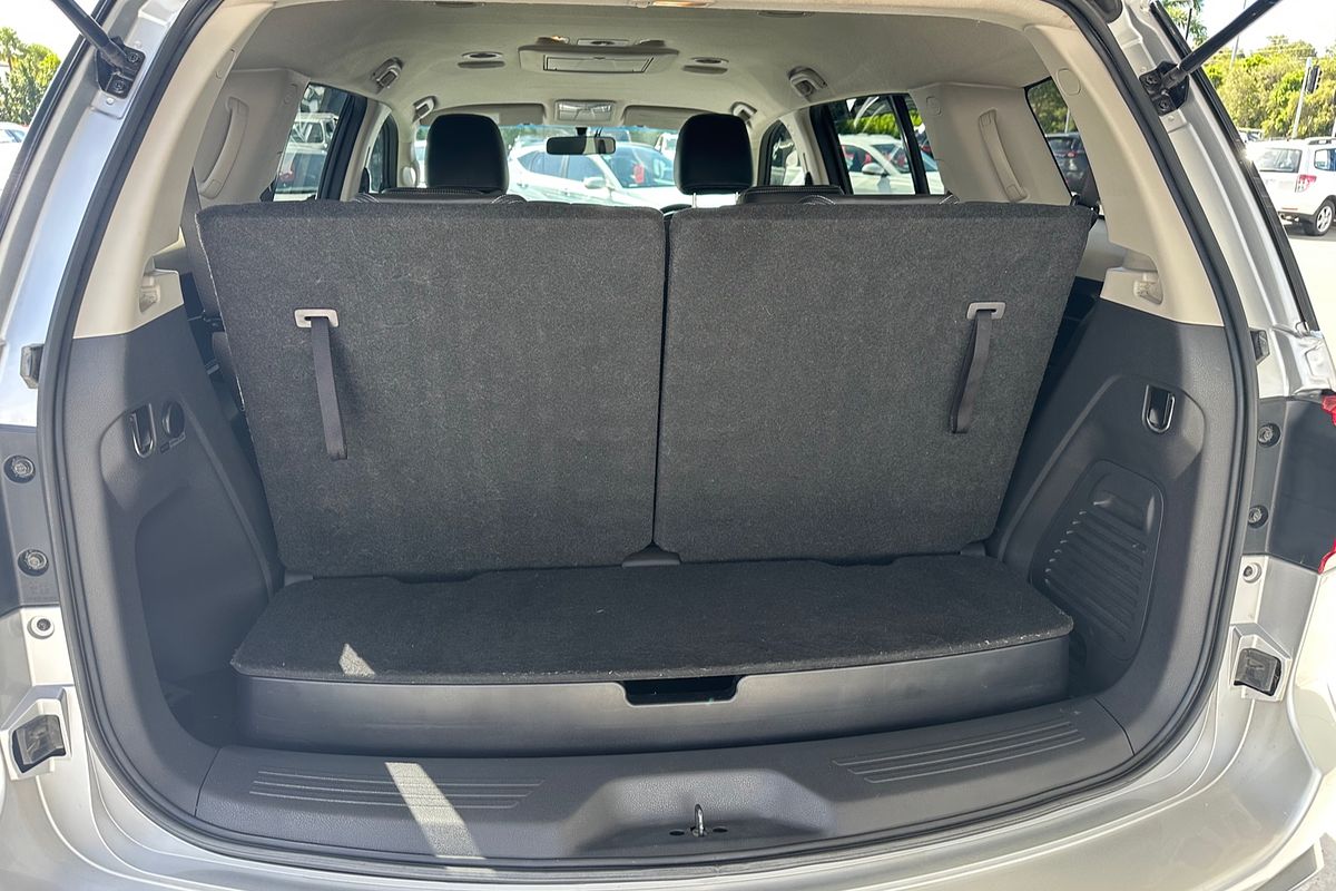 2018 Isuzu MU-X LS-T