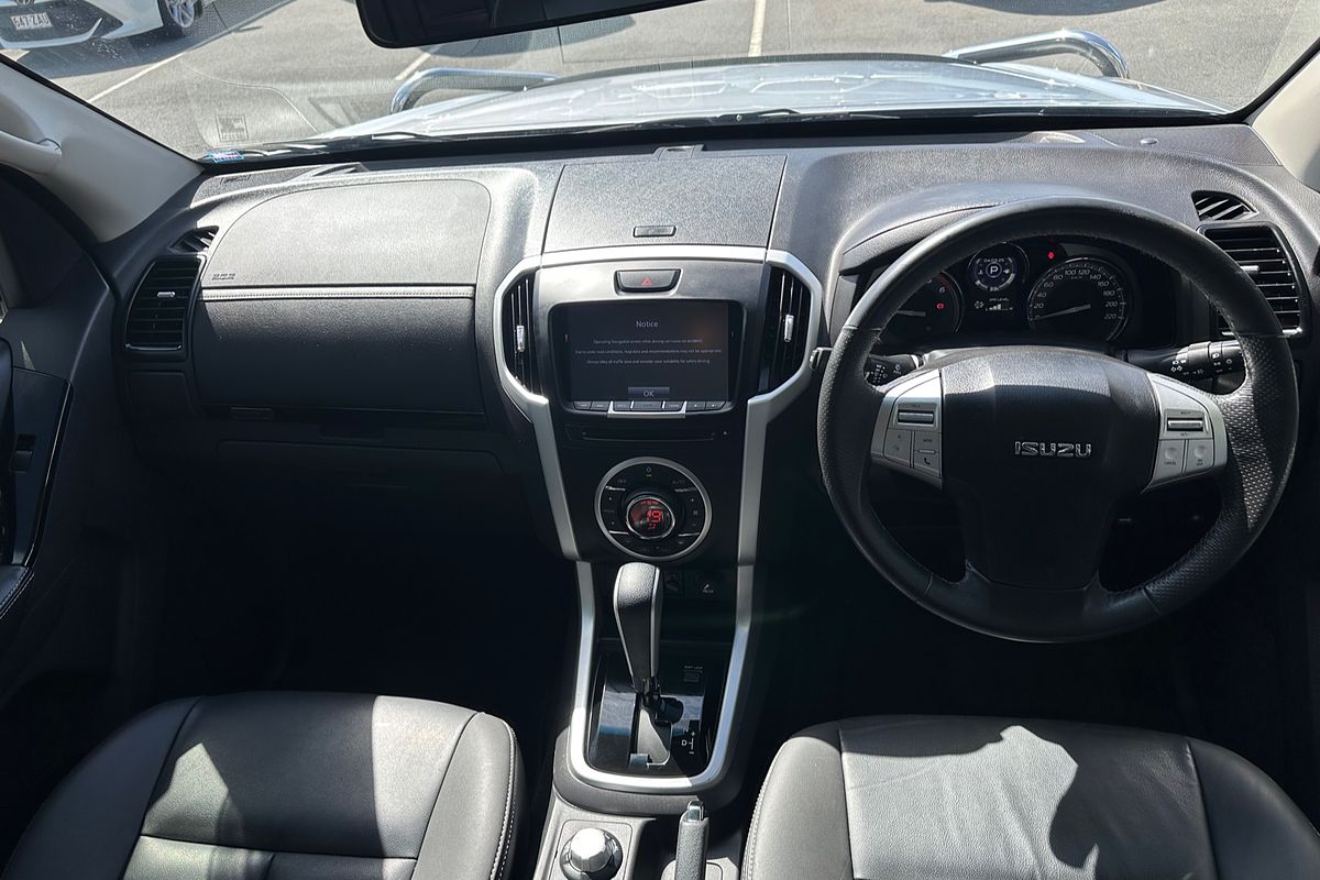 2018 Isuzu MU-X LS-T