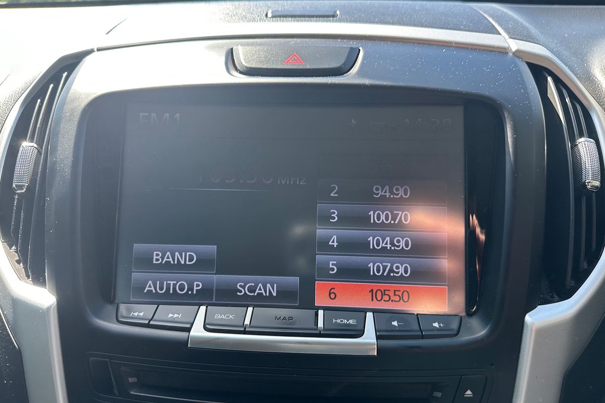 2018 Isuzu MU-X LS-T