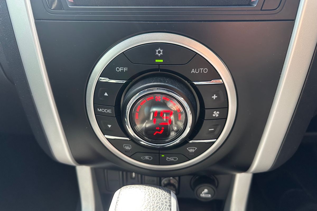 2018 Isuzu MU-X LS-T