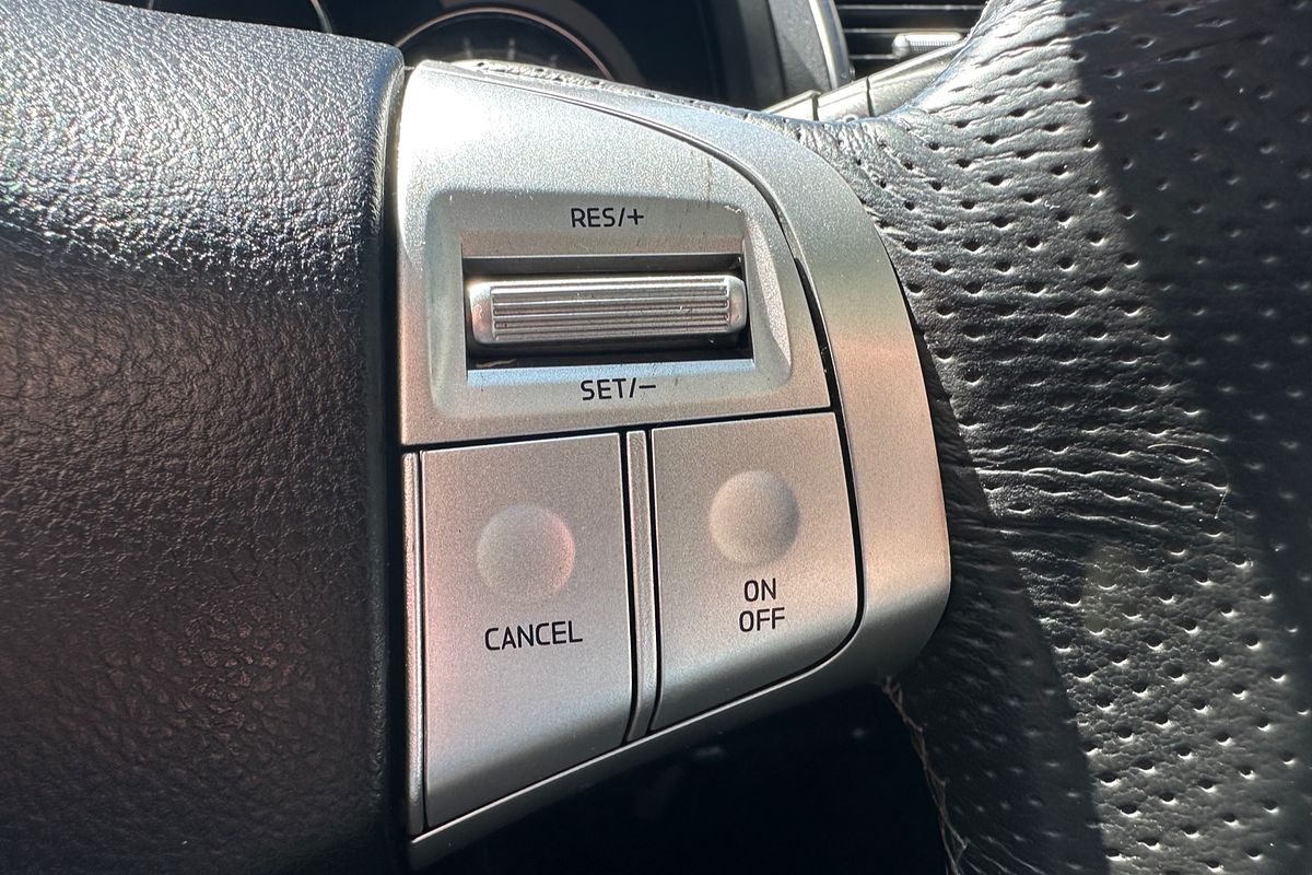 2018 Isuzu MU-X LS-T