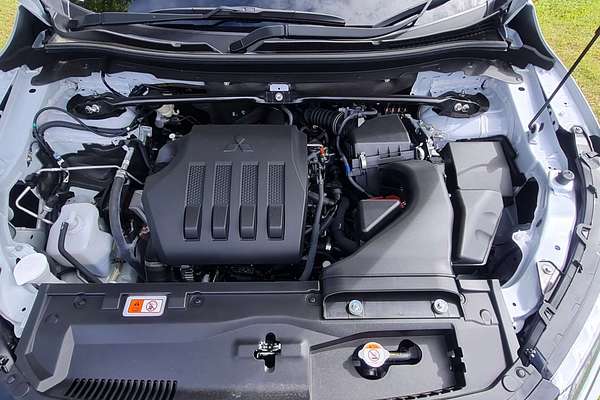 2024 Mitsubishi Eclipse Cross Exceed YB