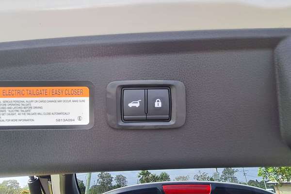 2024 Mitsubishi Eclipse Cross Exceed YB