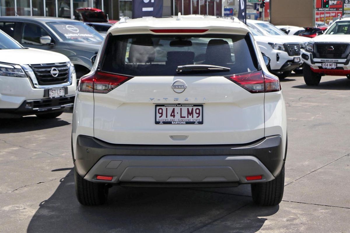2024 Nissan X-TRAIL ST-L T33