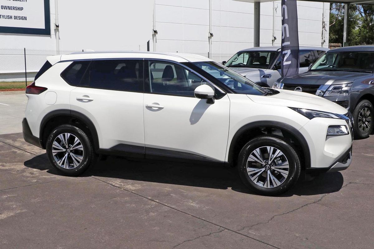 2024 Nissan X-TRAIL ST-L T33