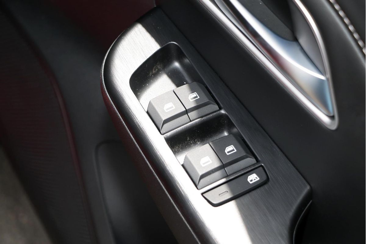 2025 MG ZS Essence Turbo ZS32