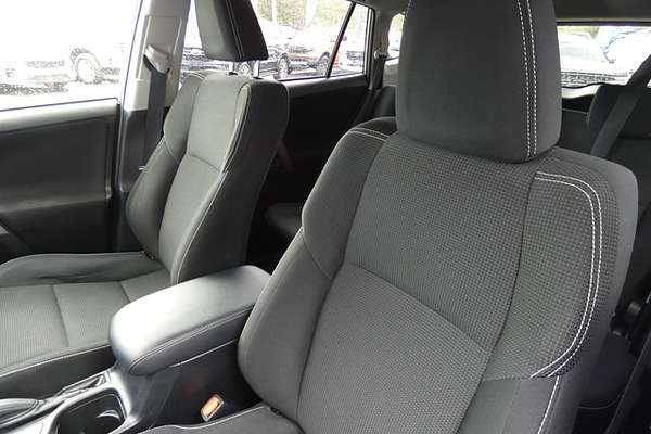 2018 Toyota RAV4 GXL ZSA42R