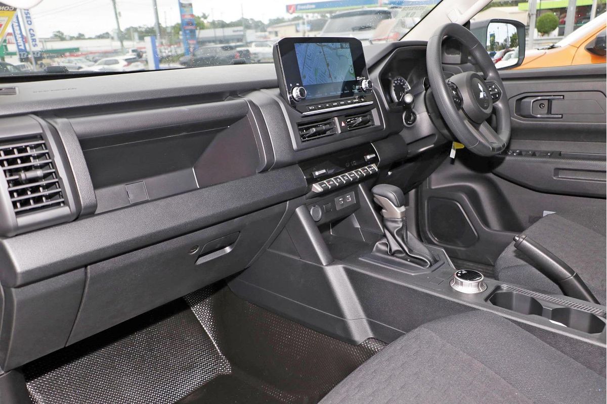 2024 Mitsubishi Triton GLX MV 4X4