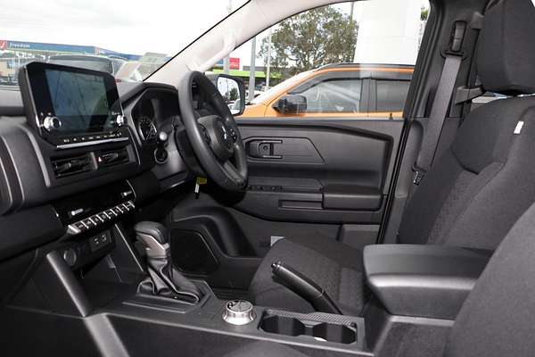 2024 Mitsubishi Triton GLX MV 4X4