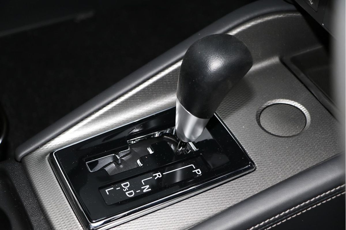 2024 Mitsubishi ASX GS XD